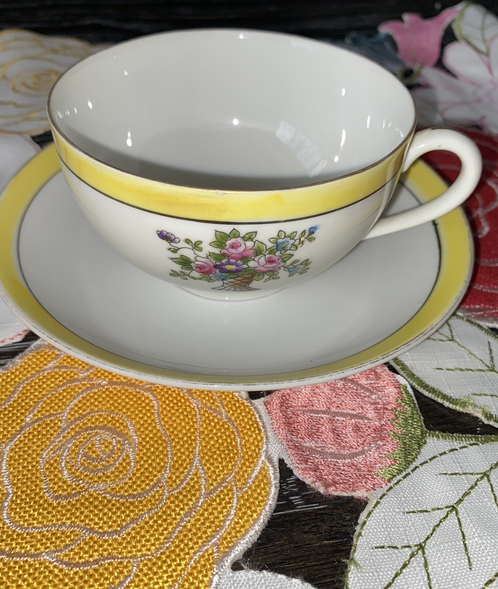 オールドノリタケ、里帰り品です。Old Noritake flower base s-l1200.jpg