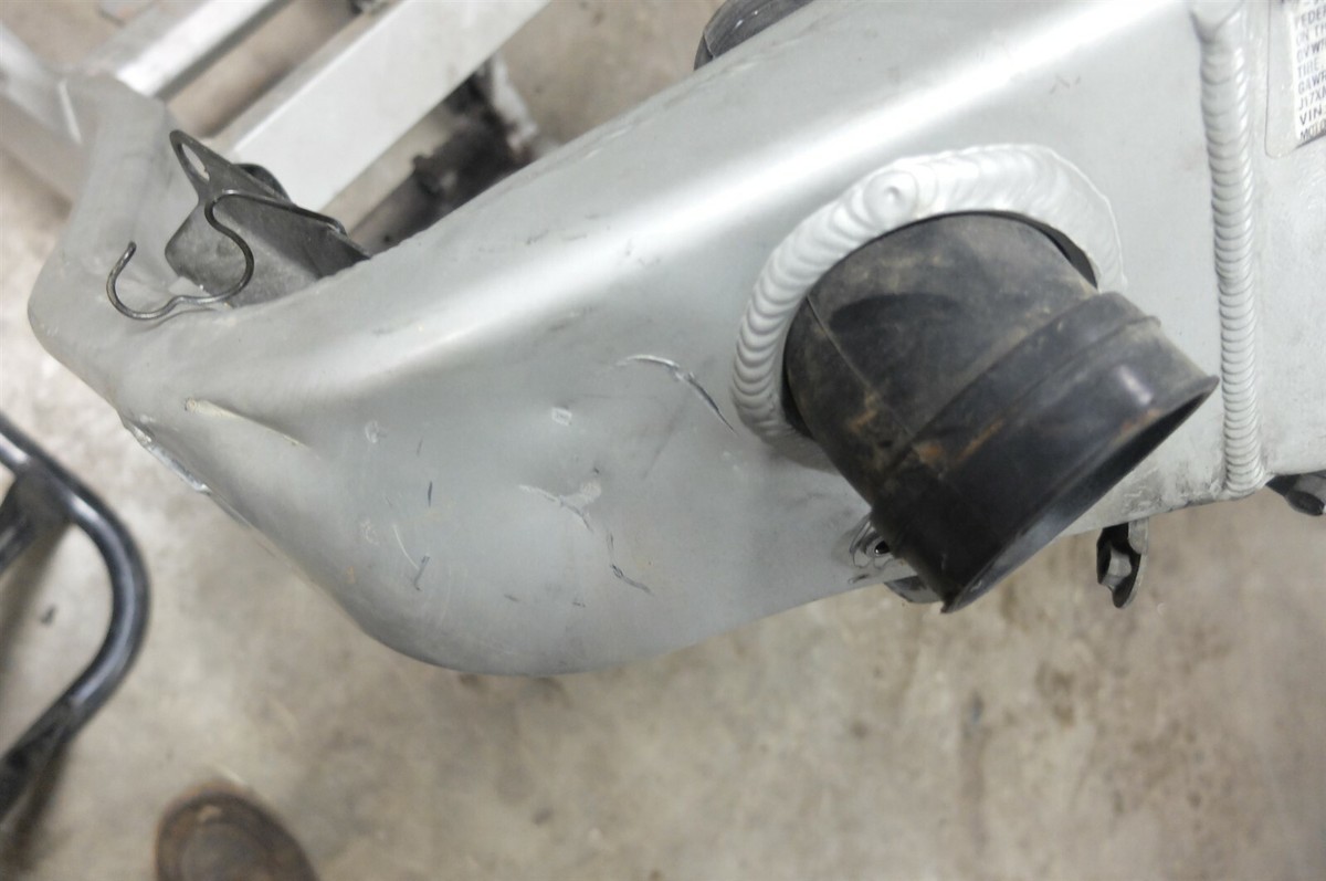 98 Kawasaki ZX 11 1100 ZX1100 ZX11 Ninja frame chassis | eBay