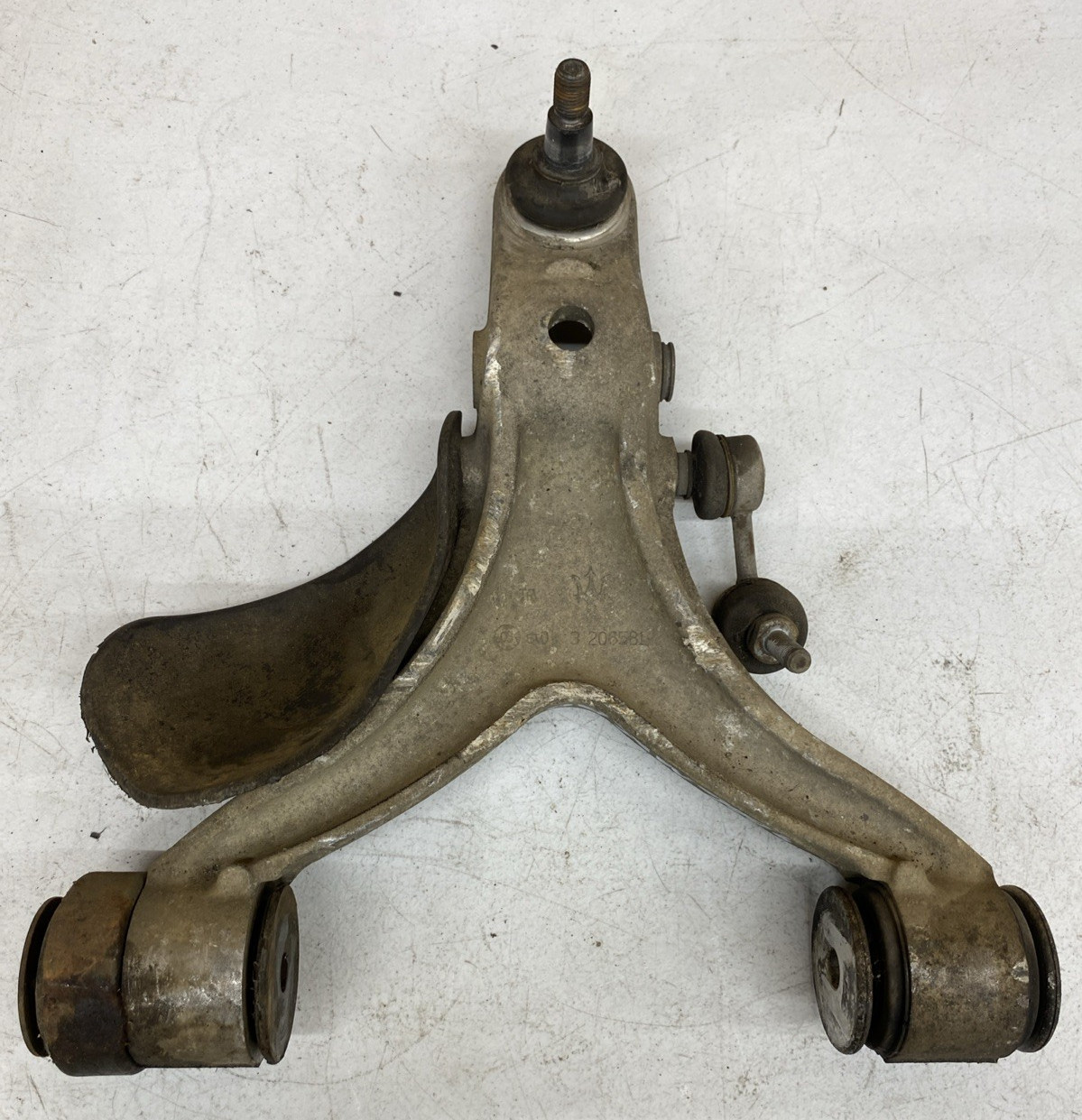 2006 Maserati Quattroporte M139 Front Left Lower Control Arm 3206581