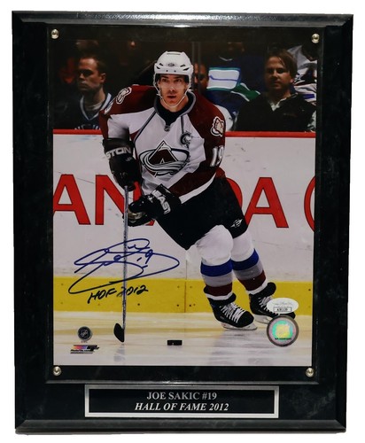 Photo Signée Joe Sakic – Québec Nordiques, Authentifiée HockeyInk