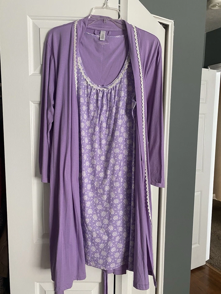 Laura Scott Women Sleepwear Robe Chemise  2 Pieces  Set Gown & Robe Size L  NEW - Image 2 of 4