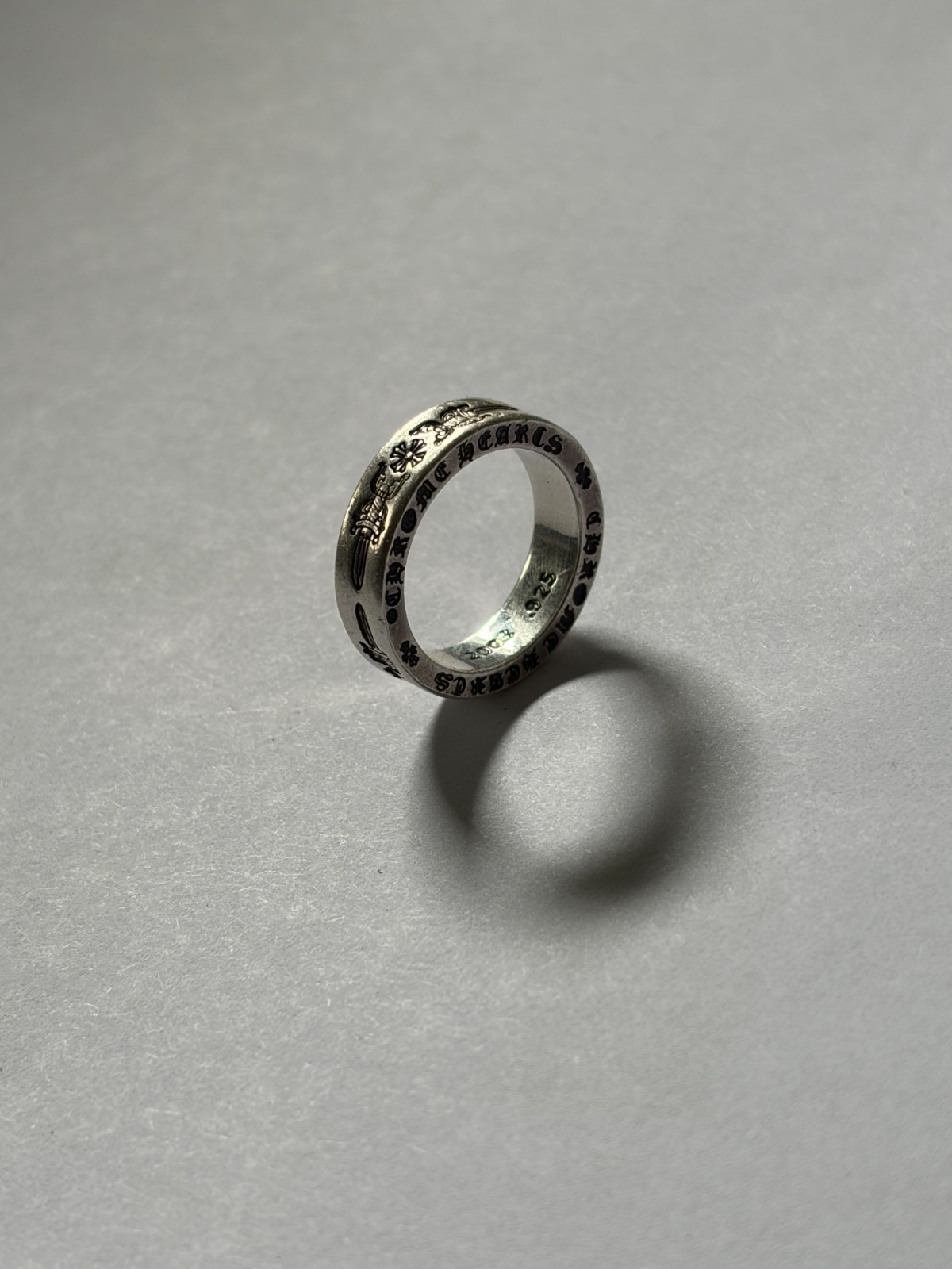 アクセサリー CHROME HEARTS 6mm Spacer Ring Dagger Chrome Hearts 2003 Dagger 6mm Spacer Ring Size 7 USED - Gem