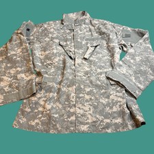 US Army Jacket Mens Large Regular UCP Digital Camo Ripstop Combat Uniform Zip