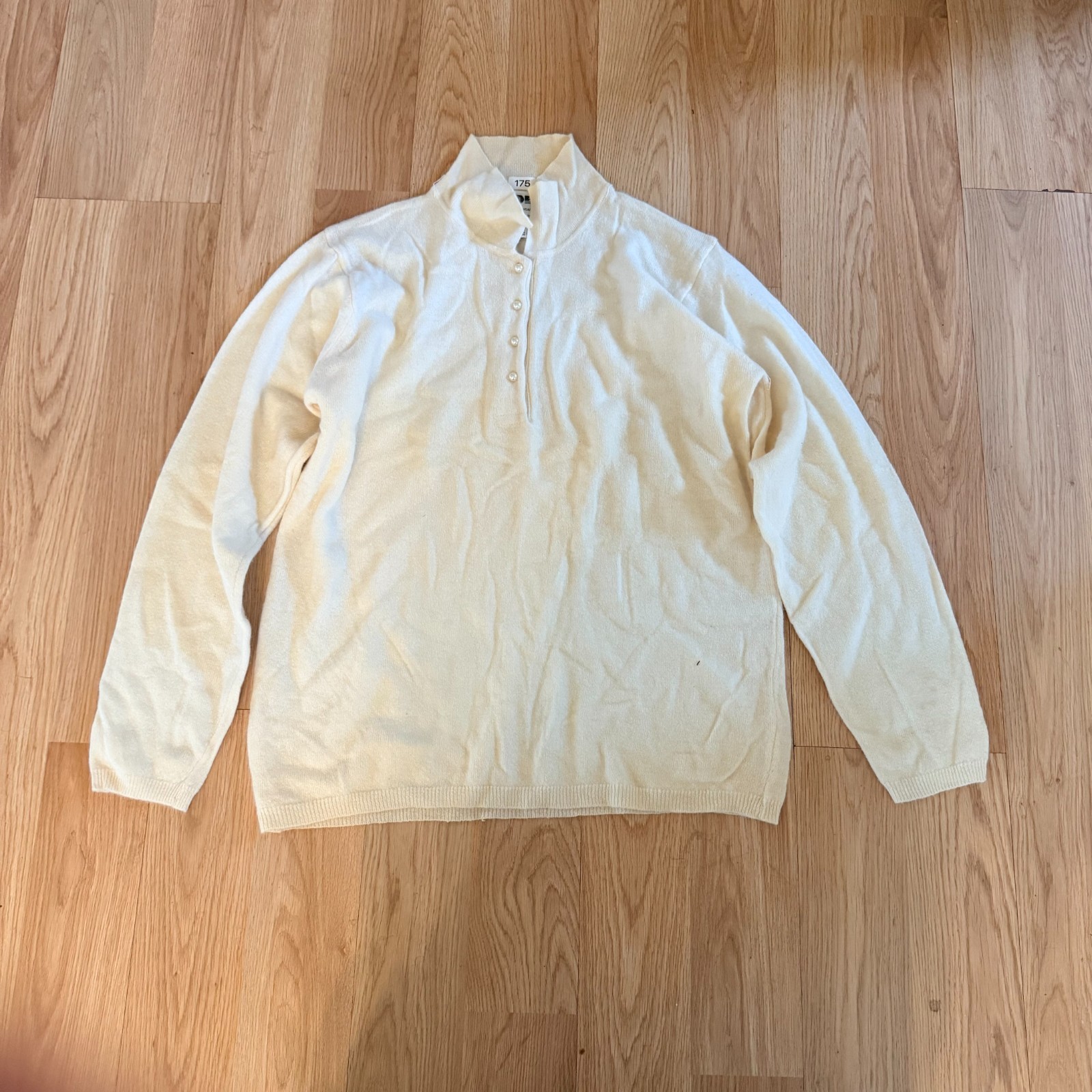 Vintage JADE Women’s L Cream Lambswool Angora Knit Henley Sweater Made Hong Kong