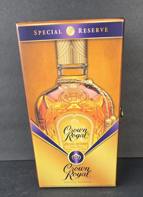 Crown Royal Special Reserve Velvet Lined Wooden Box With Latch Collectors Piece