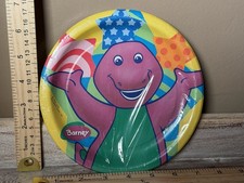 BARNEY AND PALS VINTAGE SMALL PAPER PLATES 8 Party Cake Dessert