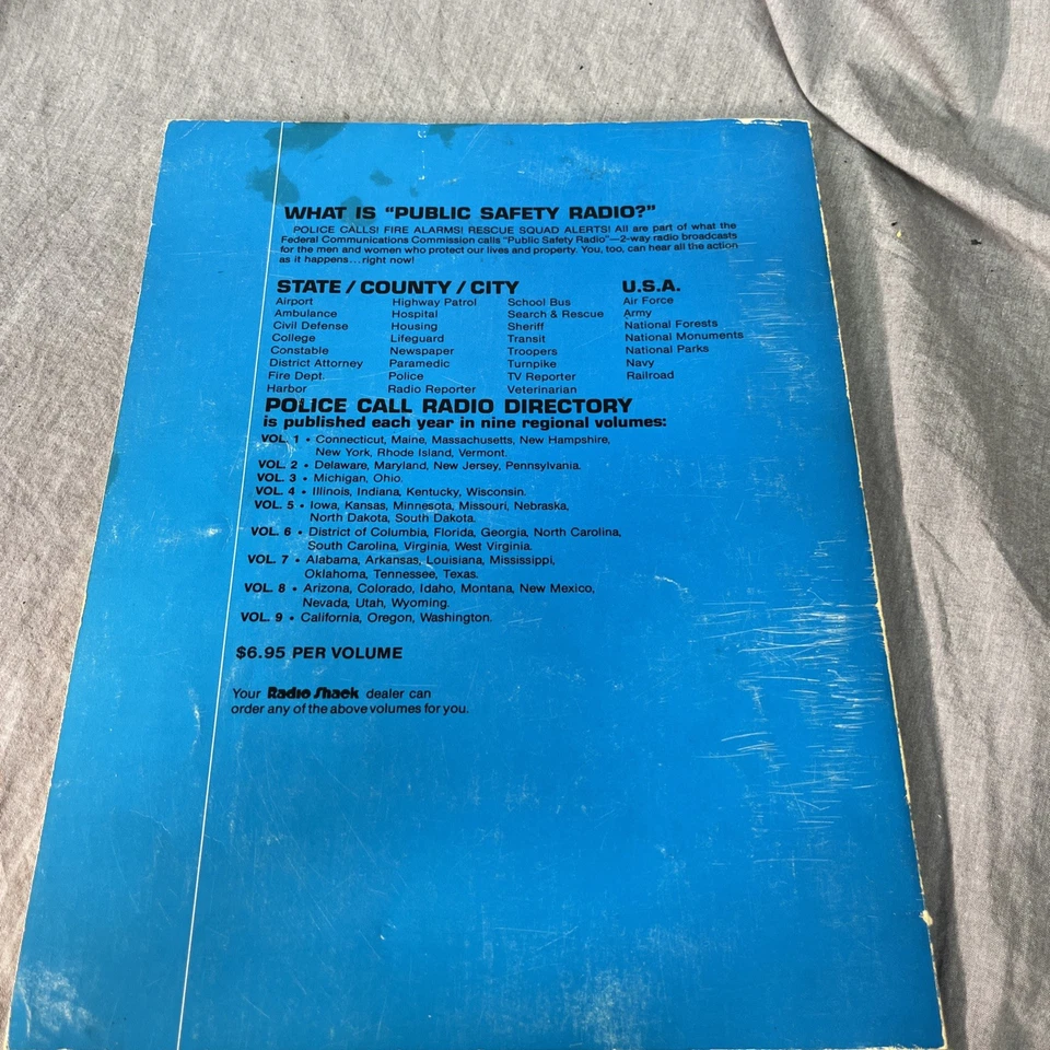 Vintage 1981 RadioShack Police Call Radio Directory - Volume 4 IL, IN,KY, WI - Image 2 of 4