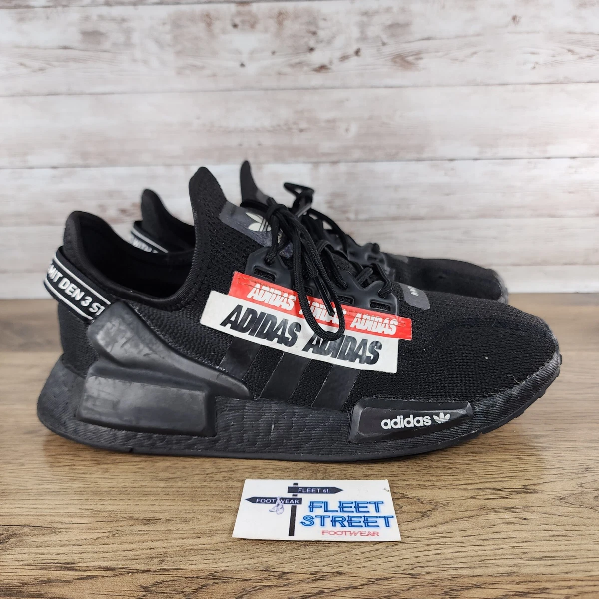 Boys nmd r1 hotsell