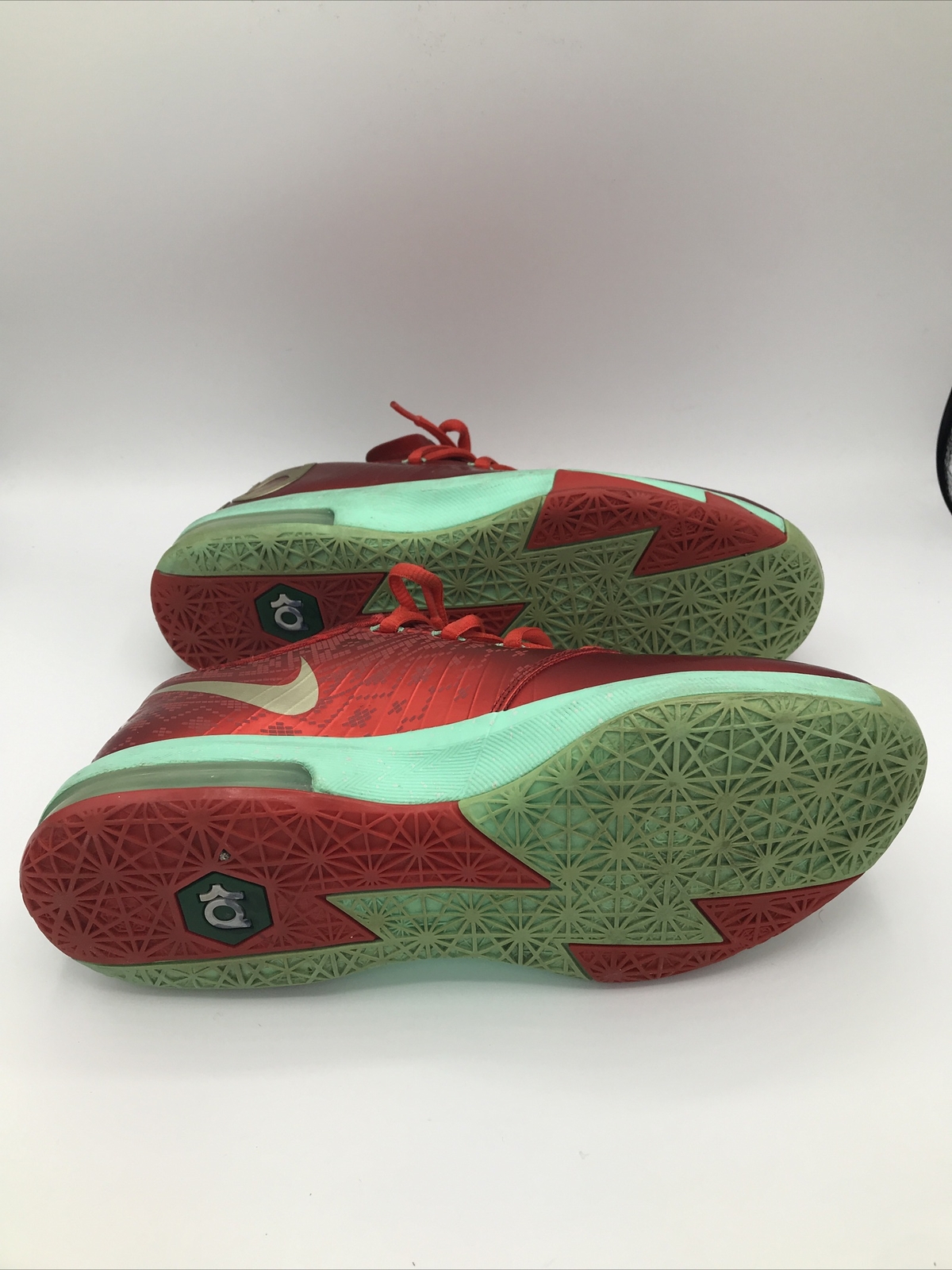 Nike Men\'s KD VI 6 Red Sneaker Kevin Durant Christmas Edition Size 12 Nike KD 6 VI  main image 3