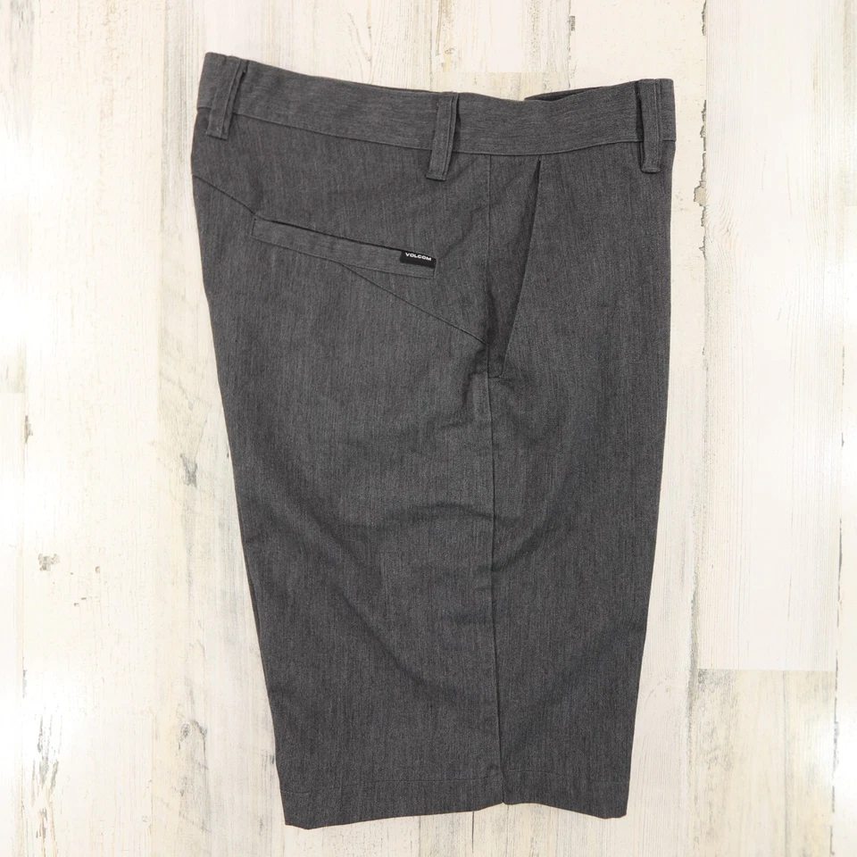 Volcom Shorts Mens Size 30 Gray Recycled Modern Skate Chino - Image 2 of 4