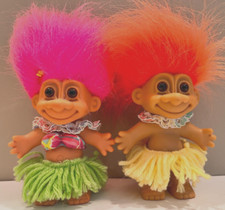 VTG Russ Berrie CO Troll Dolls 1980's 5" "Hula Kahiko Dancers" pa'u and lei po'o