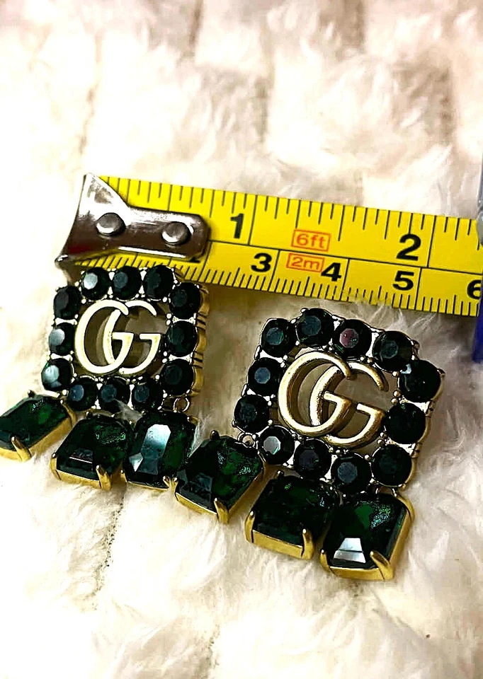 Gucci crystal EMERALD GREEN earrings MINT! - Image 3 of 4