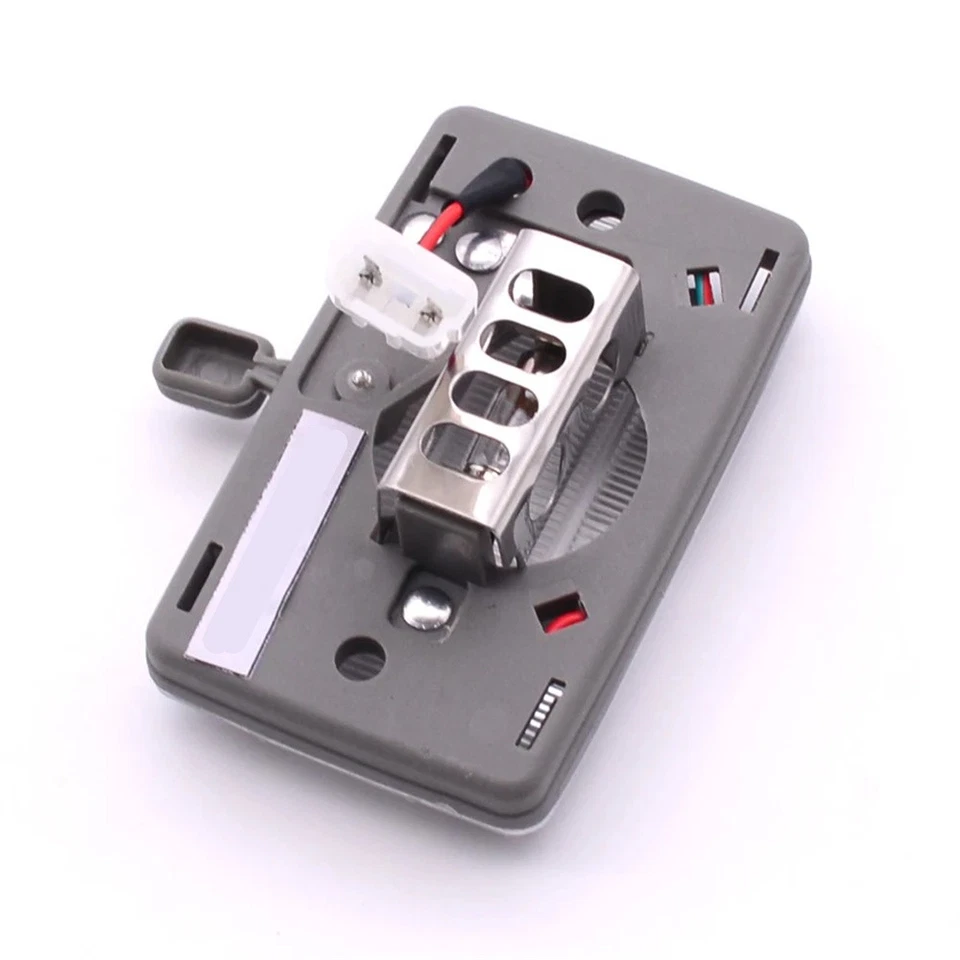 1x Interior Rear Dome Light Reading Light MB774692 For Mitsubishi Pajero Montero - Image 4 of 4