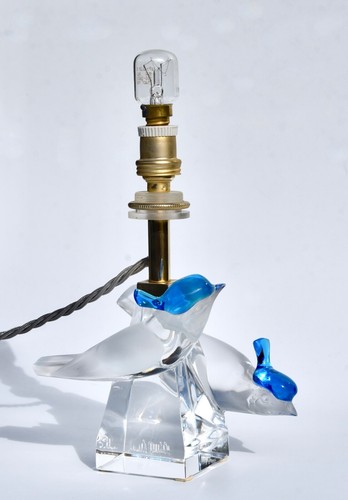 Rare Lalique PIMLICO Blue Table Lamp - Blue to Clear Pair of Birds - Working