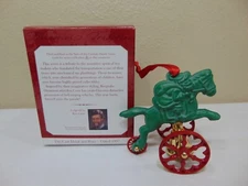 HALLMARK CHRISTMAS KEEPSAKE ORNAMENT IN BOX SANTA CLAUS TURN OF CENTURY PARADE