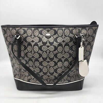 Coach F29886 Peyton Perforated PVC Zip Top Tote Preloved Coach F29886 Peyton Perforated PVC Zip Top Tote Preloved