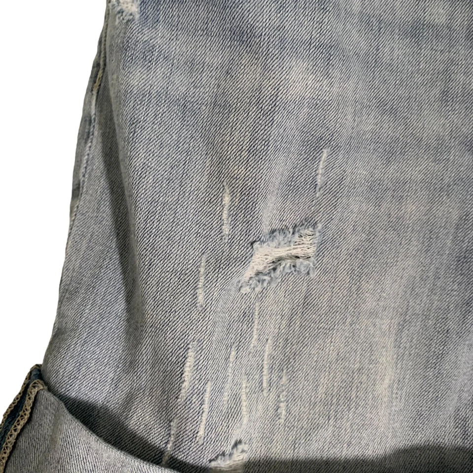 Bermuda Simply Vera Vera Wang bordada jeans tamanho 8 algemada 5 bolsos lavagem leve - Imagem 3 de 4