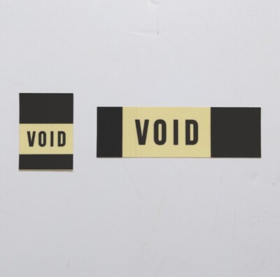Void Sticker / 2 Sticker / neuwertig / schwarz mit Klarsicht 