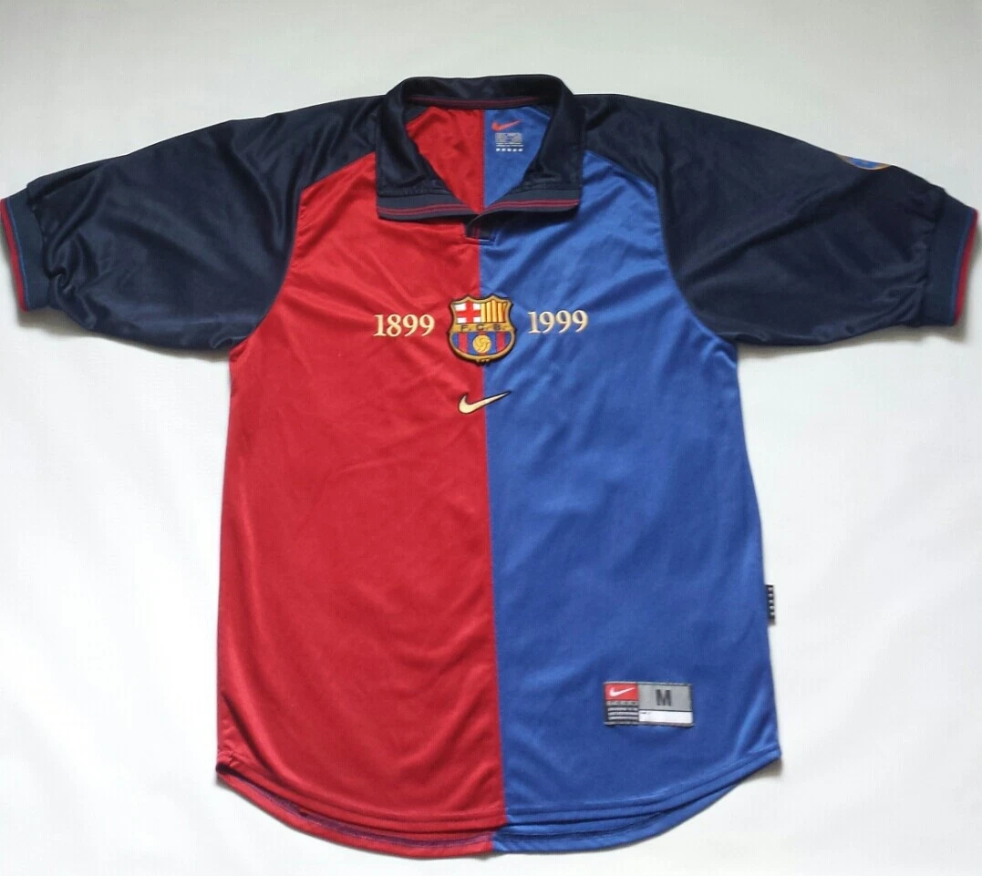 Vintage 1999 F.C Barcelona Nike Split Color Jersey Size M