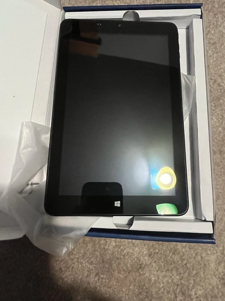 Windows 8.1 Insignia Tablet - Image 3 of 3