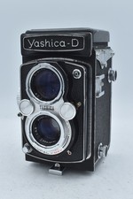 Yashica D Medium Format TLR Camera with 80mm f/3.5 Yashinon 120 Film 