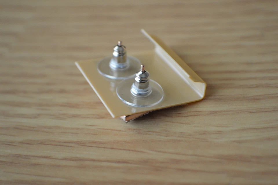 Pendientes de turmalina rosa Morro Redondo de 0,90 quilates platino y 14 k RG sobre plata fina Foto 4 de 4