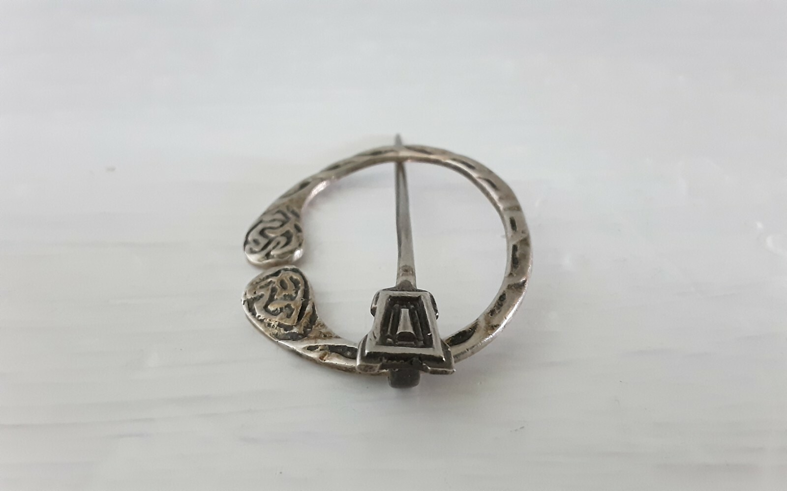 Scottish Solid Silver Celtic Knot Penannular Pin … - image 4