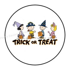 30 TRICK OR TREAT HALLOWEEN ENVELOPE SEALS LABELS FAVORS STICKERS 1.5"
