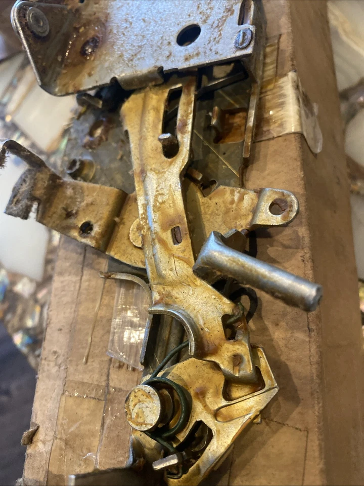 Buick Special Skylark Sportwagon 1969 Lesabre cerradura de puerta mecánica, 4 puertas Foto 3 de 4