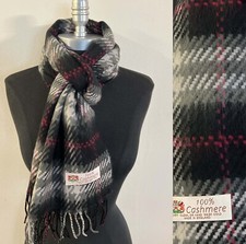 100 CASHMERE SCARF Wrap Made in England Plaid Black / Gray / berry T03