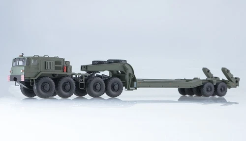 Camión tractor SSM 1/43 RUSO MAZ-537 + Semirremolque CMZAP-5247G modelo fundido a presión - Imagen 3 de 17