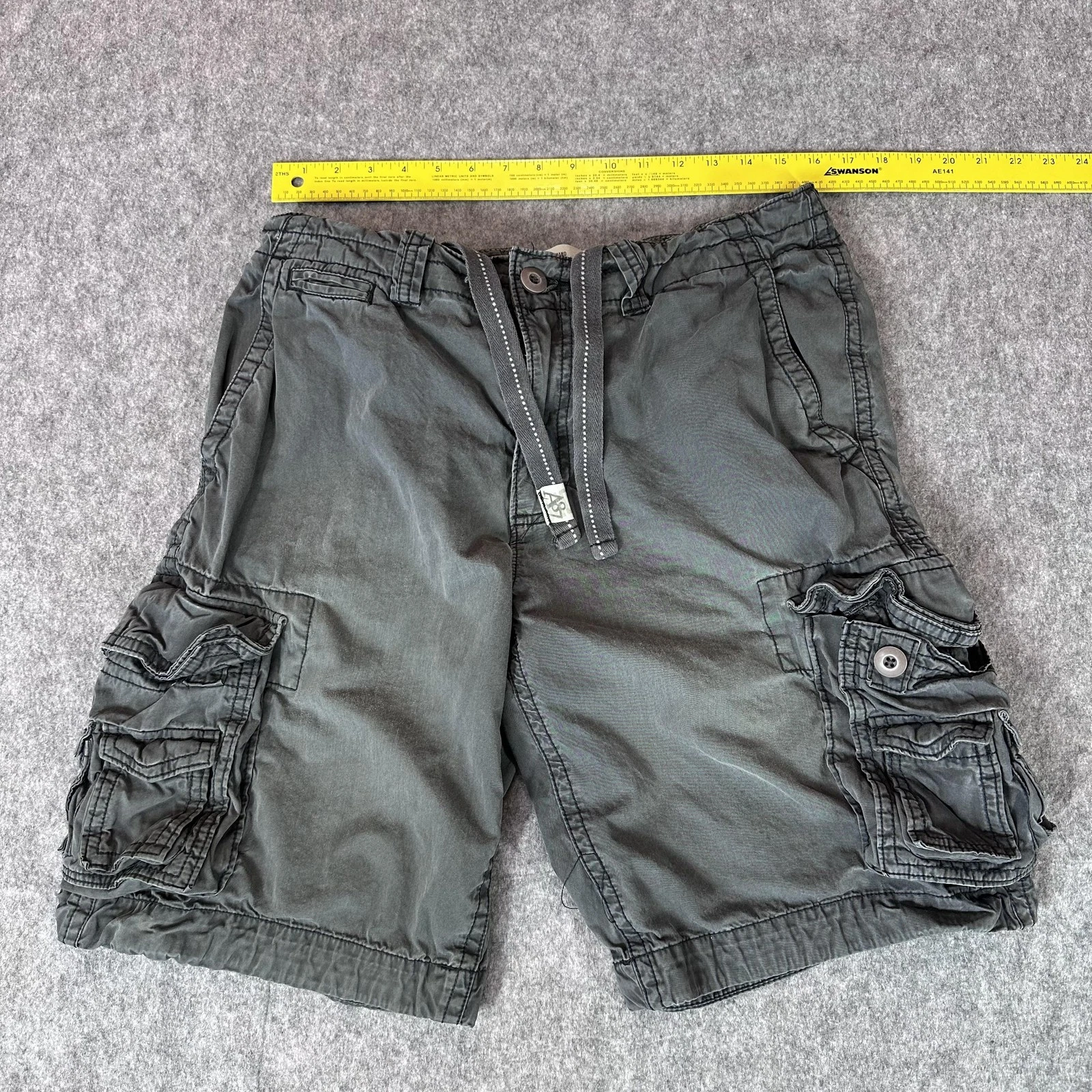 Aeropostale Cargo Shorts Mens 33 Gray 100% Cotton Multi Pocket Drawstring Casual
