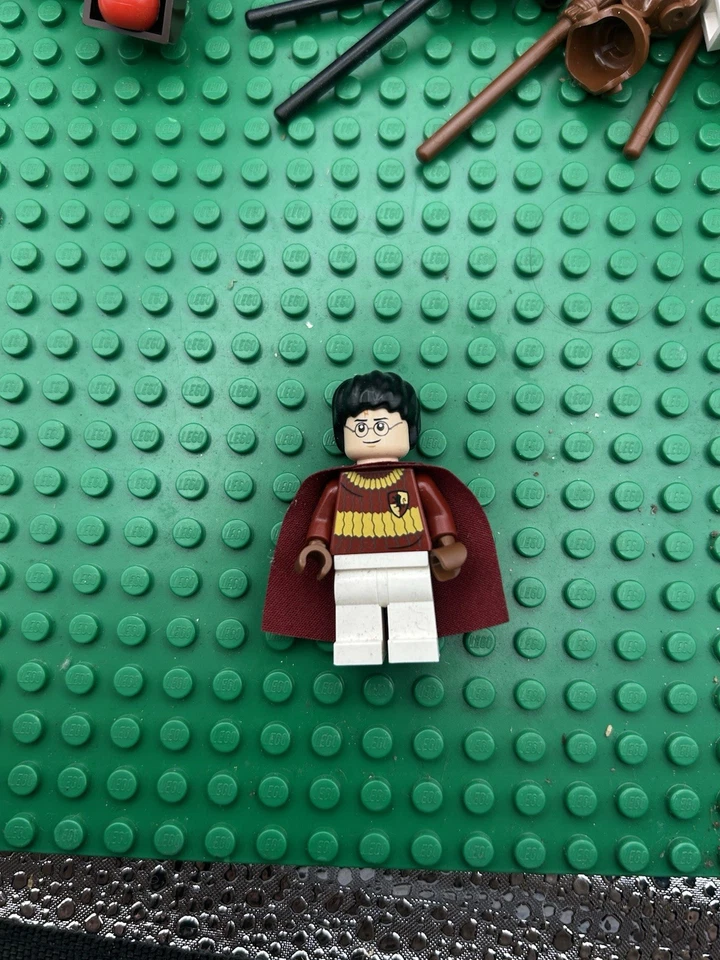 LEGO Harry Potter 4737 Quidditch Match, photo 2 of 5