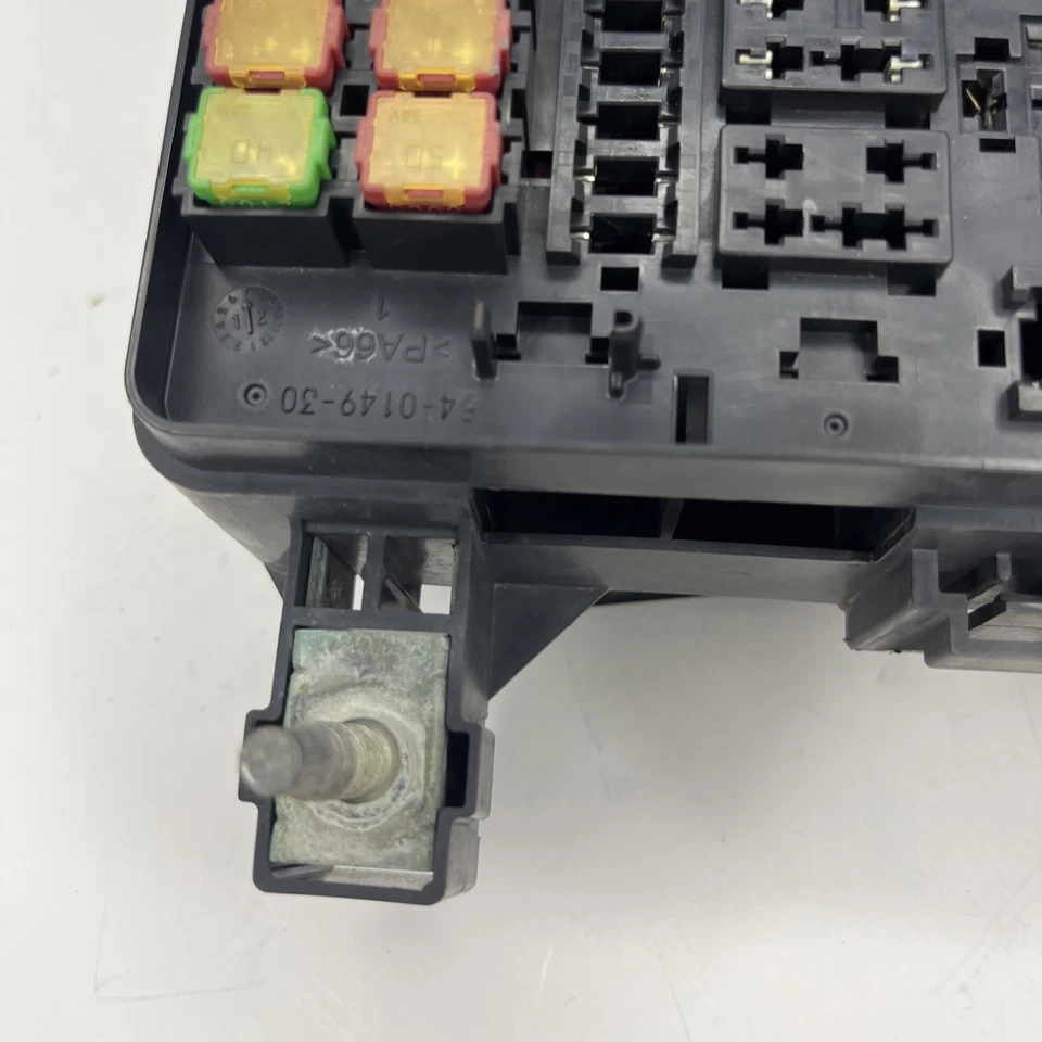 2011-2014 Chrysler 300 Dodge Charger Challenger TIPM Fuse Box P68164178AB OEM Foto 3 de 4