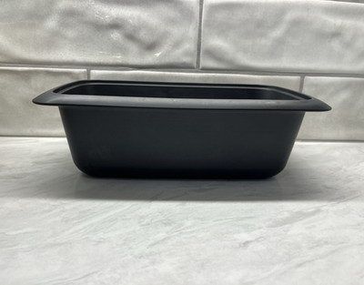 Tupperware Ultra Pro 1.8L (1.9 Qt) Loaf Pan
