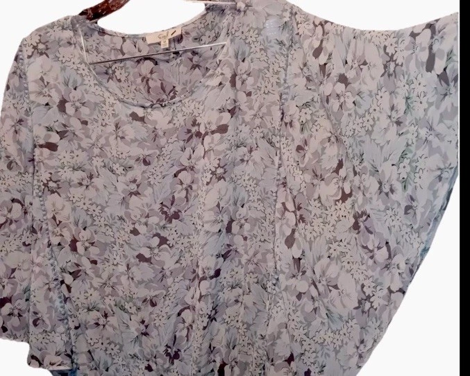 Blusa Cavalete Top M Verde Seda Cinza Floral Cottagecore Hippie Boho Camponesa - Imagem 3 de 4