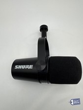 Shure MV7 Podcast Microphone USB XLR Dynamic Headphone Output Black MV7-K