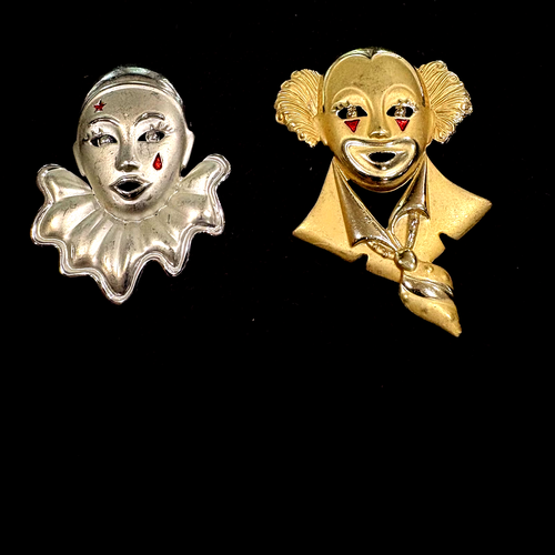 2 PIECE CLOWNS BROOCH LOT - 477