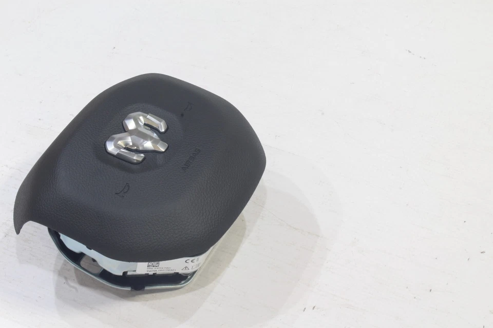 19 2020 2021 2022 2023 RAM 2500/3500 DRIVER WHEEL AIRBAG NEW STYLE BLACK AIR BAG - Image 3 of 4