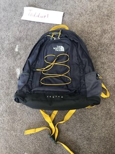 mochila north face amarilla