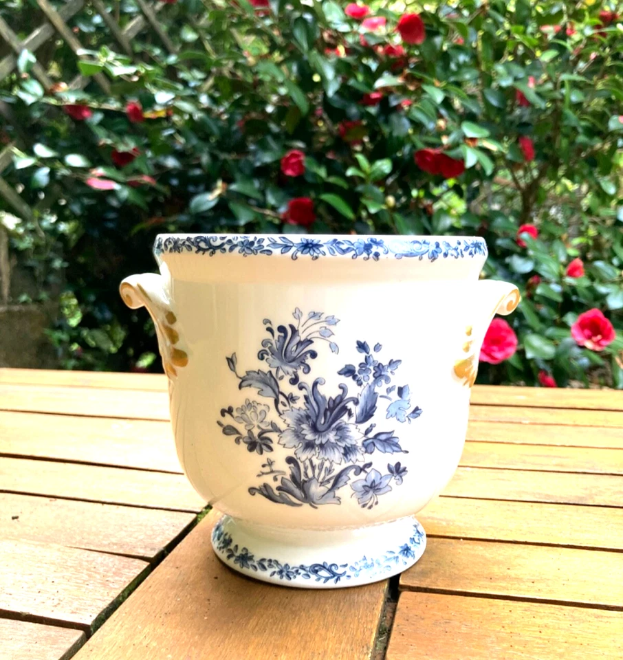 Vista Alegre Portugal Cache Pot Jardiniere Planter Blue Floral Floral & Gilt - Image 3 of 4