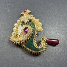 Signed KJL Kenneth Jay Lane India Paisley Faux Pearl Enamel Brooc Pin