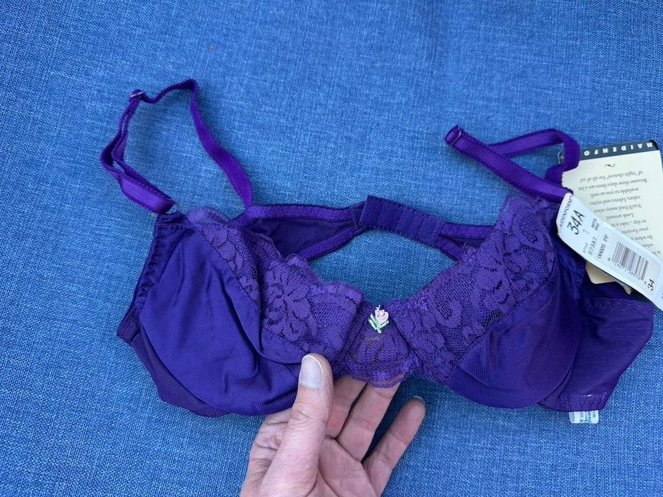 Vintage Maidenform Chantilly Lace Underwire Bra - Size 34 A New w/ tags - Image 2 of 4