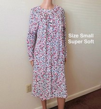 Aria Women  s Long Sleeve Stretch Velour Sleepwear Nightgown, Size Small