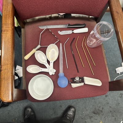 15 Pieces Of Kitchenware Exactly as The Pictures.  All Pre-owned