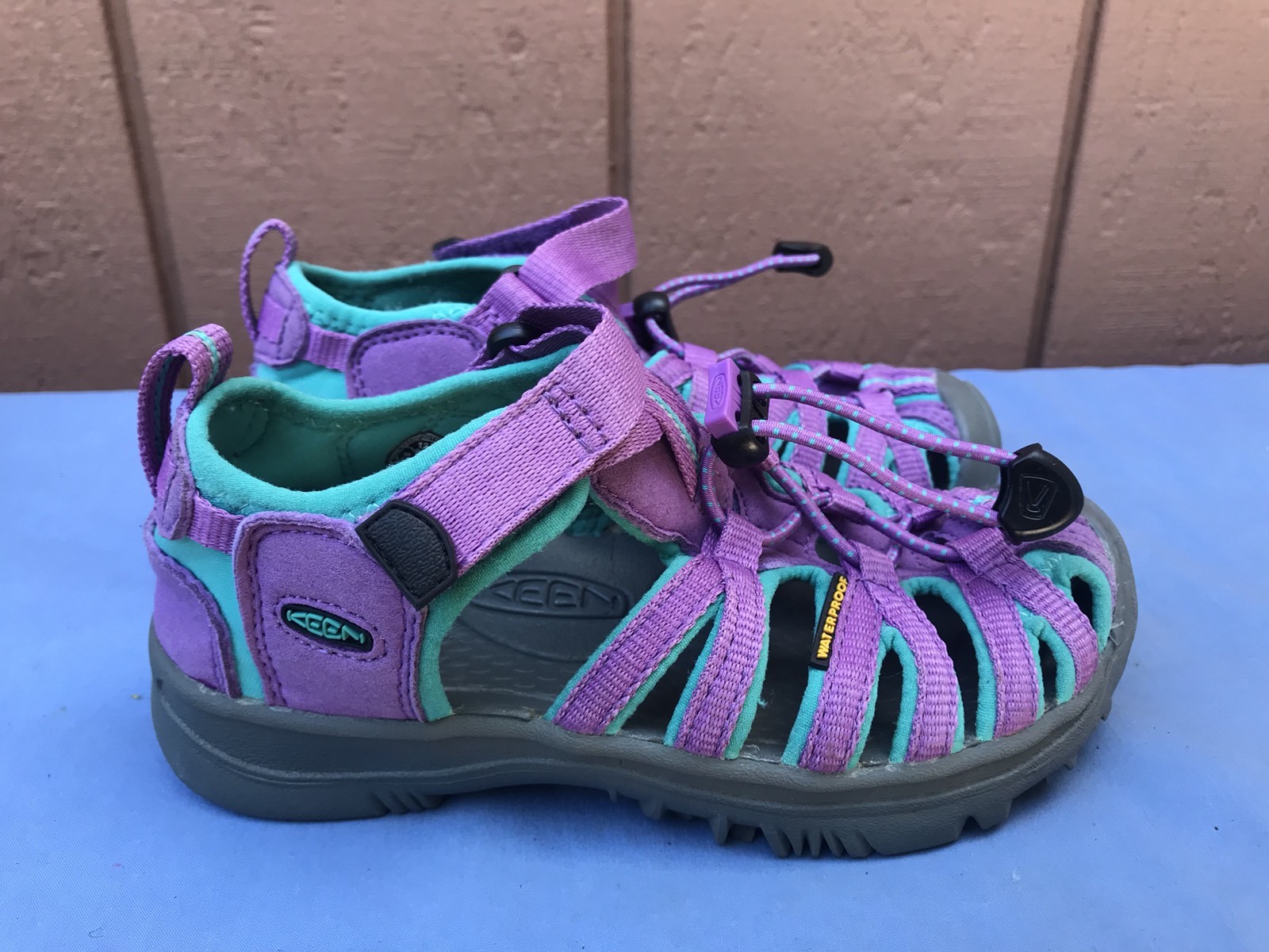 Sandalo da trekking con gancio e anello NUOVO DI ZECCA KEEN Whisper Bambino US 12 EUR 30 A7
