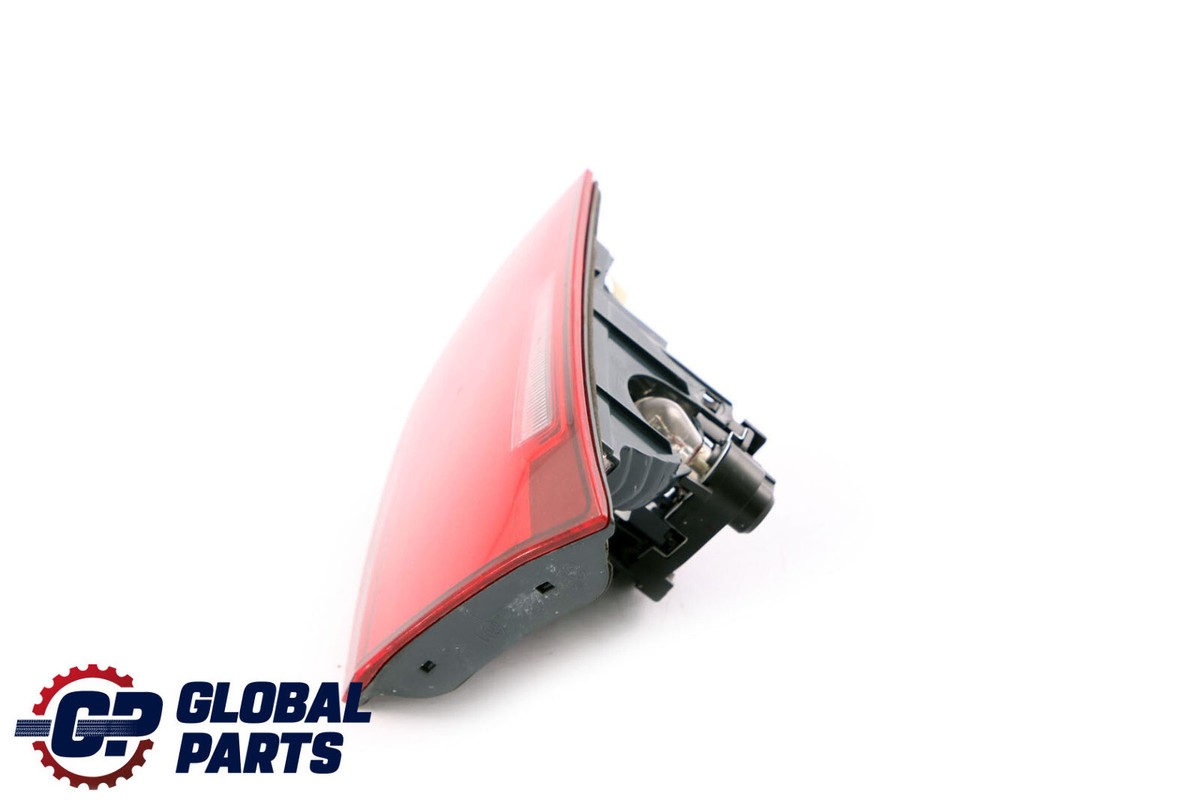 Luz Trasera Derecha Original BMW F30, F31, F80 M3 – Tapa De Maletero, Referencia 7372794 (usado, Estado A)