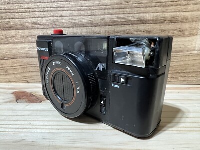 Olympus Quick Flash AFL Quartz Date QD Point & Shoot Film Camera