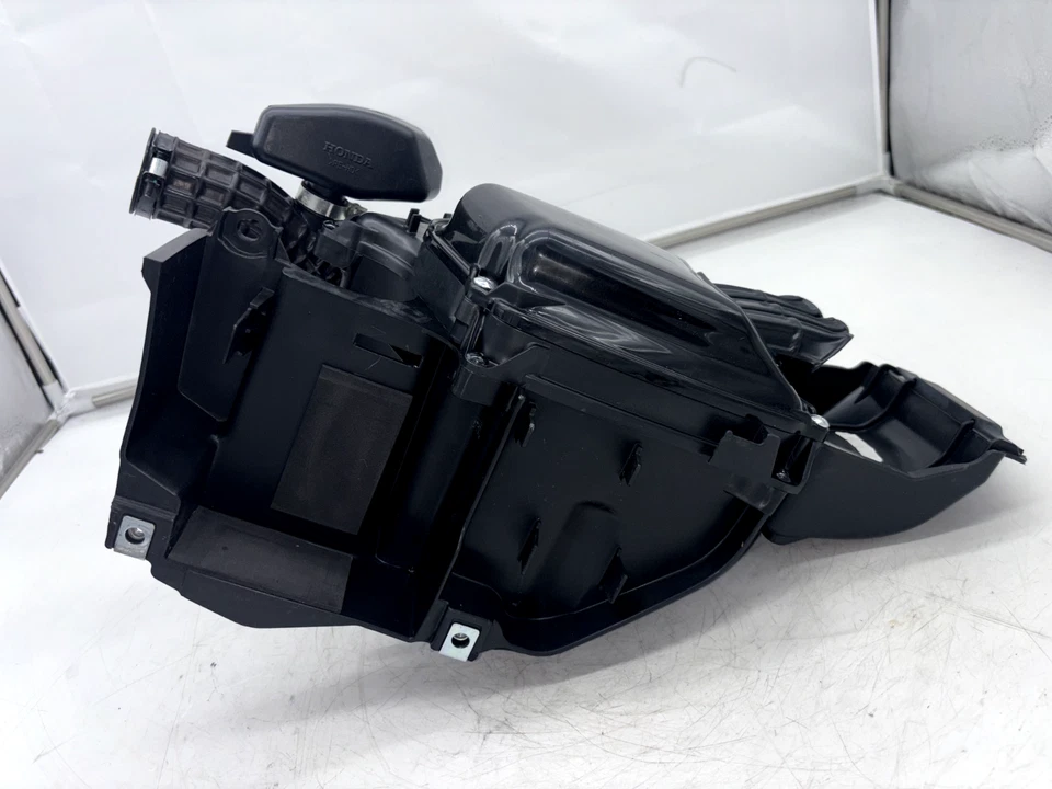Conjunto de caixa de limpador de ar 2023 Honda XR150LE - Imagem 4 de 4