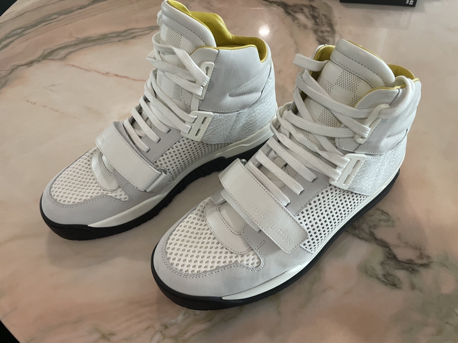 Louis Vuitton S. Edition High Top Sneakers White Yellow LV Trainers US 8 / EU 40 image 2